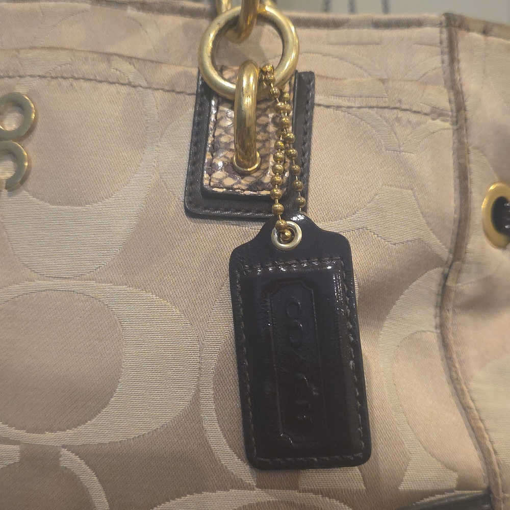 Coach Collette Snake Embossed Carry All - Picture 3 of 14